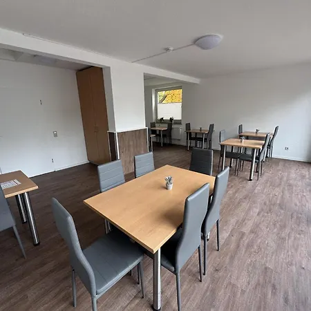 Gemütliche Monteurswohnungen Voll Möbliert&zentral